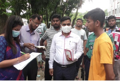 শের-ই বাংলা মেডিকেলে অভিযান, ৪ অ্যাম্বুলেন্স মালিককে জরিমানা
