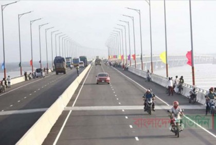 ঈদের আগে পদ্মা সেতুতে মোটরসাইকেল চলার সম্ভাবনা নিয়ে যা জানা গেল