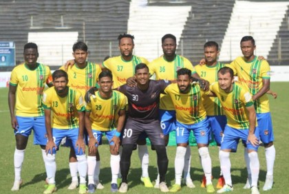 ওতাবেকের জোড়া গোলে শেখ জামালের সহজ জয়

