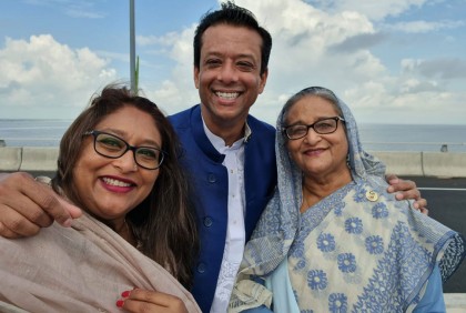 পদ্মা সেতু দিয়ে গোপালগঞ্জ গেলেন প্রধানমন্ত্রী