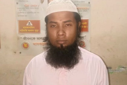মাদ্রাসাছাত্রকে বলাৎকার চেষ্টার অভিযোগ, শিক্ষক গ্রেফতার