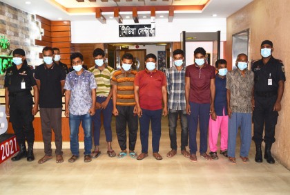 গাজীপুরে ডাকাতির প্রস্তুতিকালে ৯ ডাকাত আটক