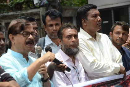 গায়ের জোরে দীর্ঘদিন ক্ষমতায় থাকা যায় না : মান্না 

