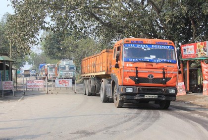 ঈদে সাতদিন বন্ধ থাকবে বুড়িমারী স্থলবন্দর