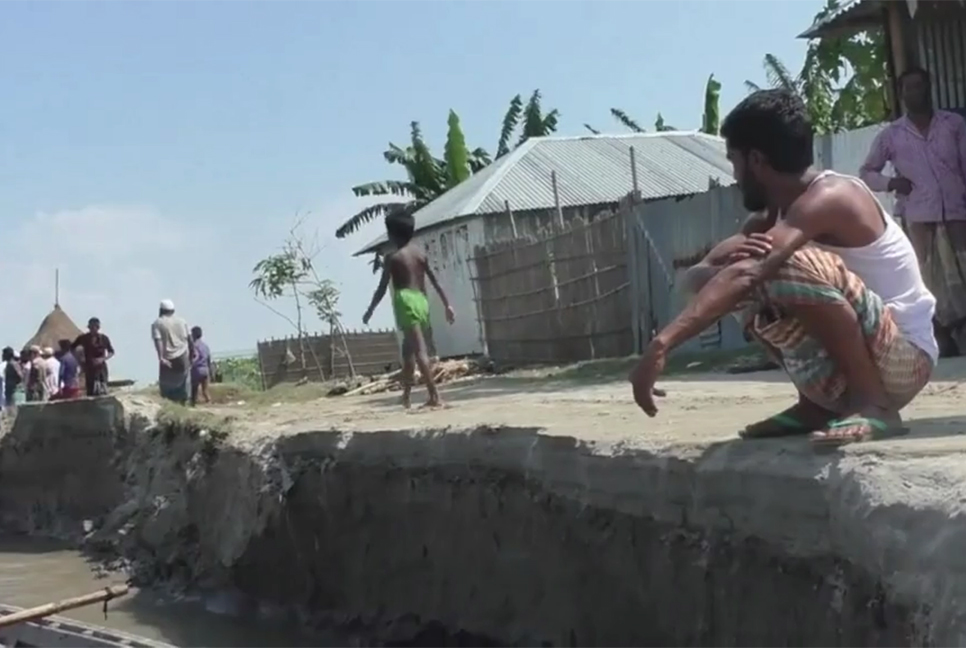 কুড়িগ্রামে তীব্র নদী ভাঙন