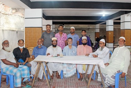 ‘এ পঞ্চায়েতের সব ঘরেই পৌঁছায় কোরবানির মাংস’
