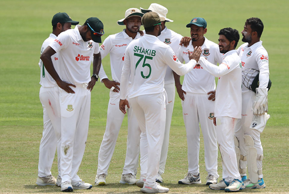 টেস্টে পারিশ্রমিক বাড়ানোর প্রস্তাব