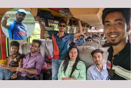 মাশরাফির সহায়তায় একসঙ্গে বাড়ি ফিরলেন নড়াইলের শিক্ষার্থীরা 