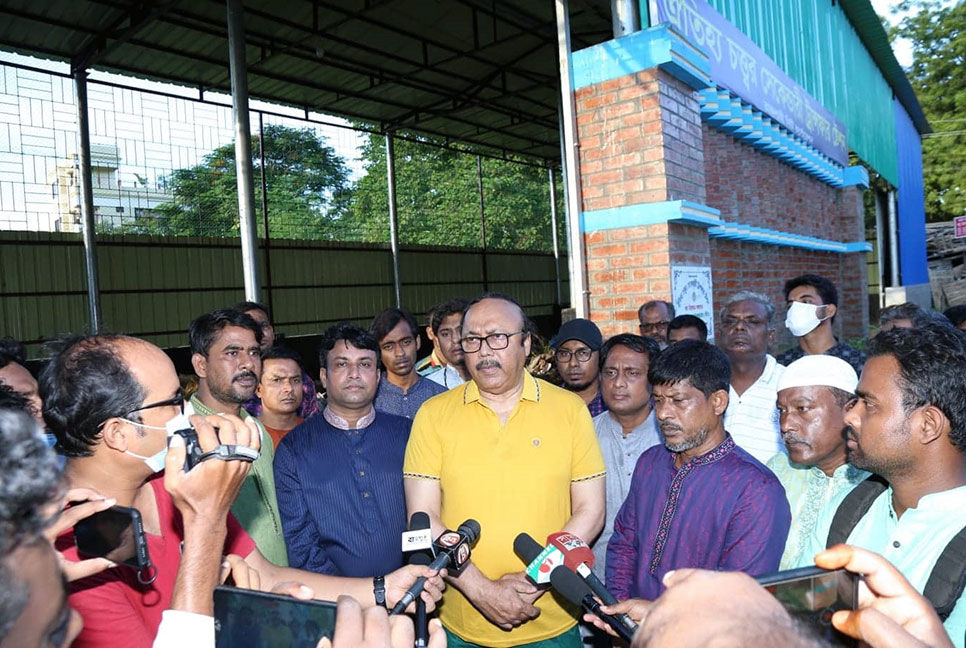 রাত ১২টার মধ্যে সব বর্জ্য অপসারণ করা হবে : মেয়র লিটন