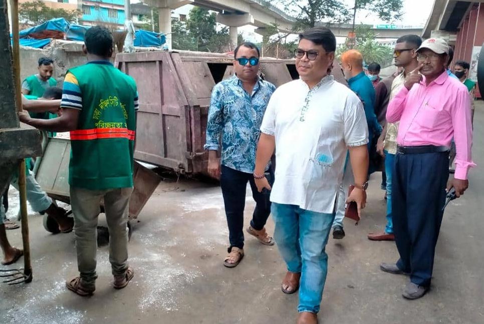 ঈদের দ্বিতীয় দিন ৫৮ ওয়ার্ডে শতভাগ কোরবানির বর্জ্য অপসারণ
