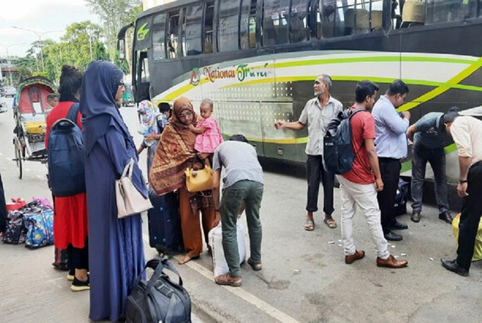 ভোগান্তি ছাড়াই কর্মক্ষেত্রে ফিরছে মানুষ 