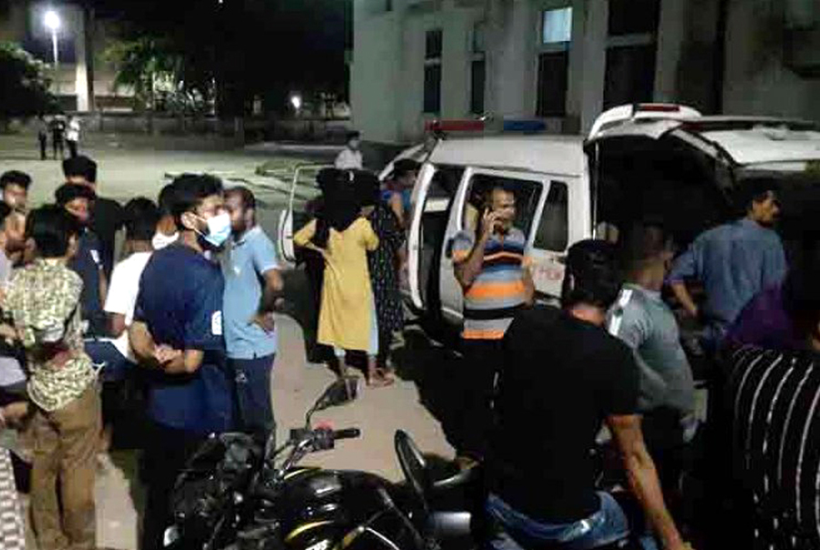 নিয়ন্ত্রণ হারিয়ে খাদে প্রাইভেটকার, প্রাণ গেল ৩ যুবকের