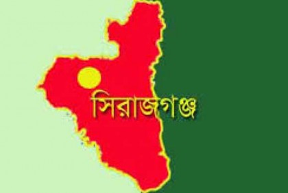 রায়গঞ্জে অটোরিকশা যাত্রীকে কুপিয়ে হত্যার চেষ্টা