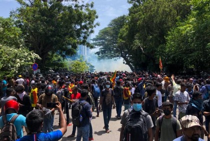 বিক্রমাসিংহে ক্ষমতায় থাকলে আন্দোলন বৃ্থা, বলছেন বিক্ষোভকারীরা