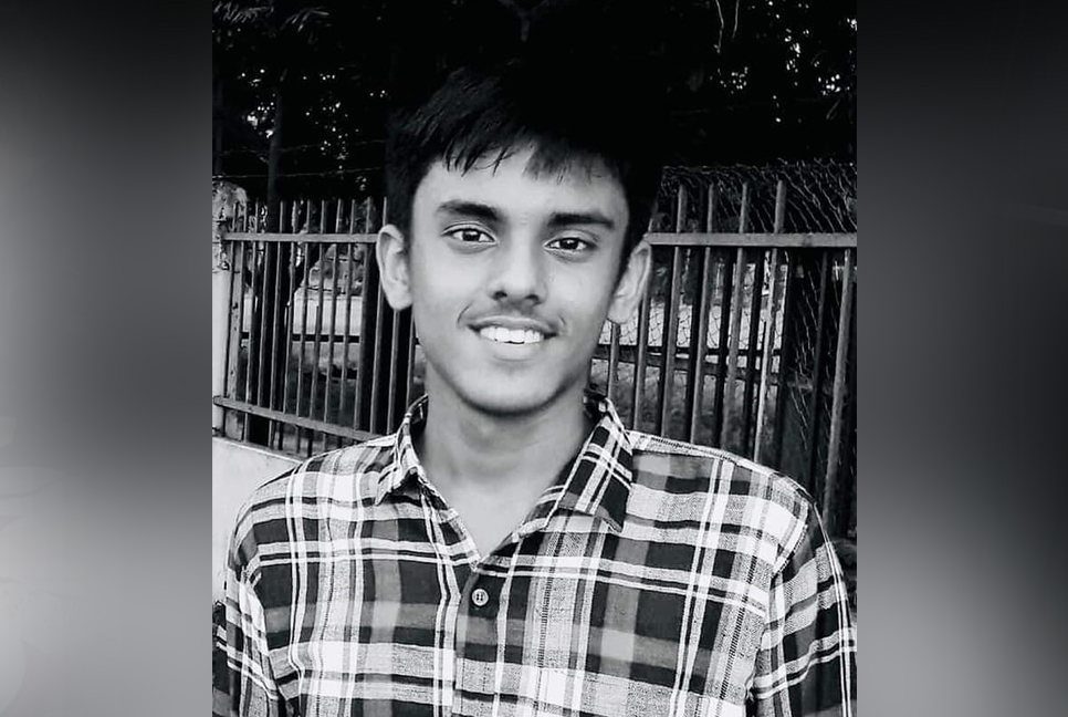 ধলেশ্বরীতে নেমে নিখোঁজ স্কুলছাত্র, একদিন পর মরদেহ উদ্ধার