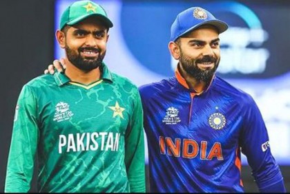 কোহলিকে মনোবল জোগাতে যা বললেন বাবর