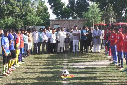 মহেশপুরে ফুটবল টুর্নামেন্টের ফাইনাল অনুষ্ঠিত