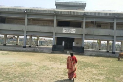 রামপালে জুনের বেতন পাননি প্রাথমিকের ৬ শতাধিক শিক্ষক