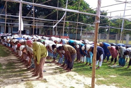 বৃষ্টির আশায় দিনাজপুরে ইসতিসকার নামাজ