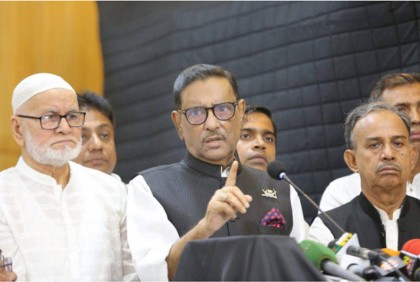 খেলা হবে, নির্বাচন-রাজনীতির মাঠে আসুন : বিএনপিকে ওবায়দুল কাদের


