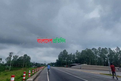 মেঘ আছে, বৃষ্টি নেই পঞ্চগড়ে 