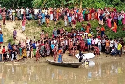 ১৪ ঘণ্টা পর সেই ট্রেন যাত্রীর মরদেহ উদ্ধার