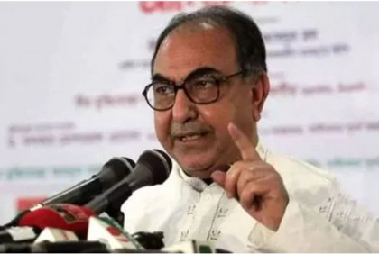 লোডশেডিং সরকার পতনের কারণ হতে পারে : মির্জা আব্বাস


