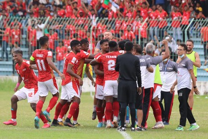 ইতিহাস গড়ে বসুন্ধরা কিংসের শিরোপা জয়

