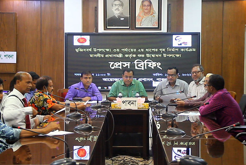 পাবনায় ঘর পাচ্ছে আরও ৩৪১ গৃহহীন পরিবার