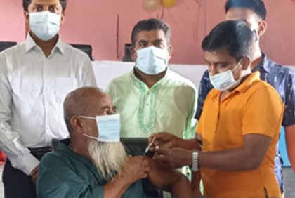 বগুড়ায় ৩ দিনে বুস্টার ডোজ পাবে ২ লাখের বেশি মানুষ