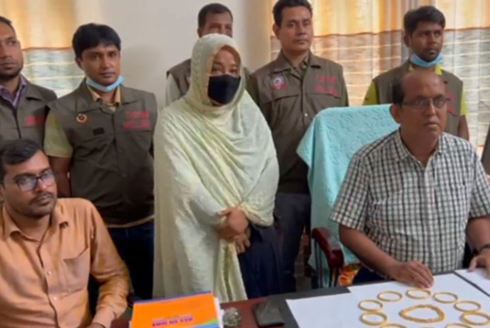 বেনাপোলে ৮০০ গ্রাম স্বর্ণসহ নারী আটক