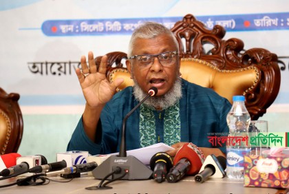 জলাবদ্ধতার দায় নিজের ঘাড়ে নিলেন মেয়র আরিফ