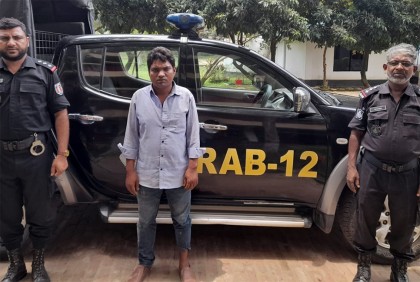 বগুড়ায় ফেন্সিডিলসহ একজন গ্রেফতার 