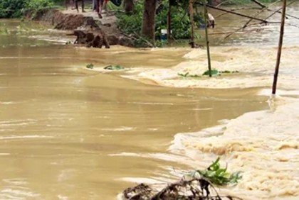 দেশে বন্যায় মৃত্যু বেড়ে ১২৬