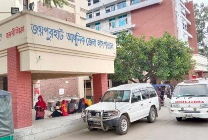 জয়পুরহাটে পৃথক সড়ক দুর্ঘটনায় নিহত ৩