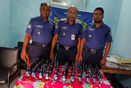 গাংনীতে ফেন্সিডিল উদ্ধার