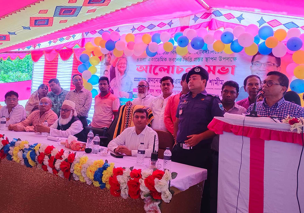 কোনো শিক্ষা প্রতিষ্ঠানে অস্ত্রের ঝনঝনানি নেই, অস্ত্রের মহড়া নেই: এনামুল হক শামীম