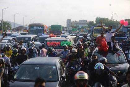 পদ্মা সেতুতে এক মাসে টোল আদায় ৭৬ কোটি টাকা