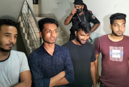 চবিতে যৌন ‍নিপীড়ন: ৫ জনের ২ দিনের রিমান্ড