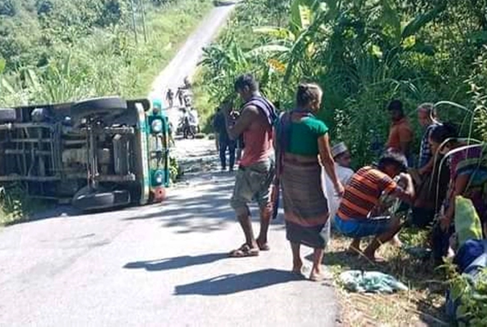 সাজেকে সড়ক দুর্ঘটনায় আহত ৯