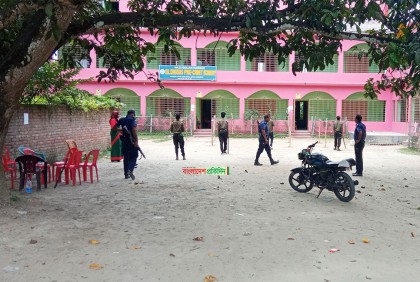 মেহেরপুরে উপজেলা পরিষদের উপ-নির্বাচনে ভোটারের উপস্থিতি হাতে গোনা