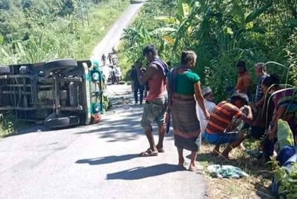 সাজেকে সড়ক দুর্ঘটনায় আহত ৯
