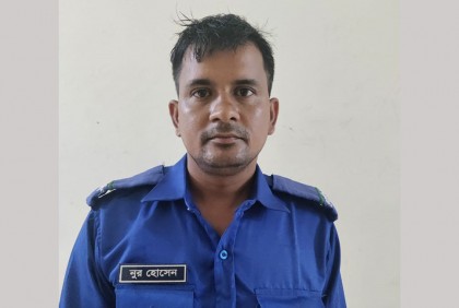 গৃহবধূকে লাঠি পেটার ভিডিও ভাইরাল, চৌকিদার আটক