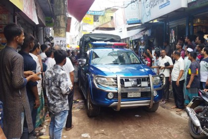 মোরেলগঞ্জে পকেটমার আটক