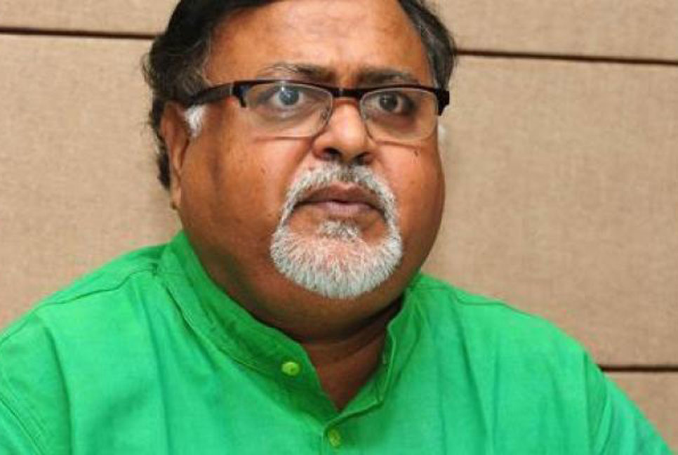 নির্বাচনী হলফনামা: বাড়ি-গাড়ি-স্বর্ণ কিছুই ছিল না পার্থ চট্টোপাধ্যায়ের