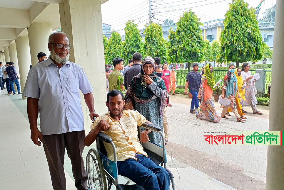 উজ্জ্বলের উচ্চ শিক্ষার ভর্তি যুদ্ধ অব্যাহত