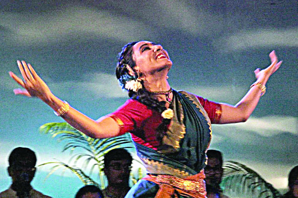 ছায়ানটের বর্ষাবরণ