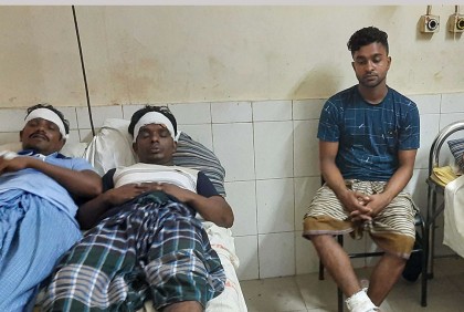 আওয়ামী লীগের দু’গ্রুপের সংঘর্ষে ইউপি সদস্যসহ আহত ১২ 