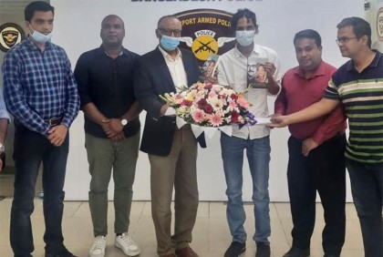 ঢাকায় মিসরীয় লেখক আরিশিকে উঞ্চ অভ্যর্থনা