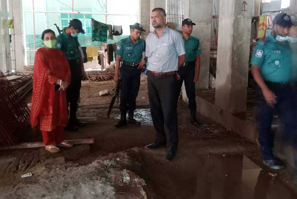 এডিস মশার বিস্তার রোধে চসিকের অভিযান